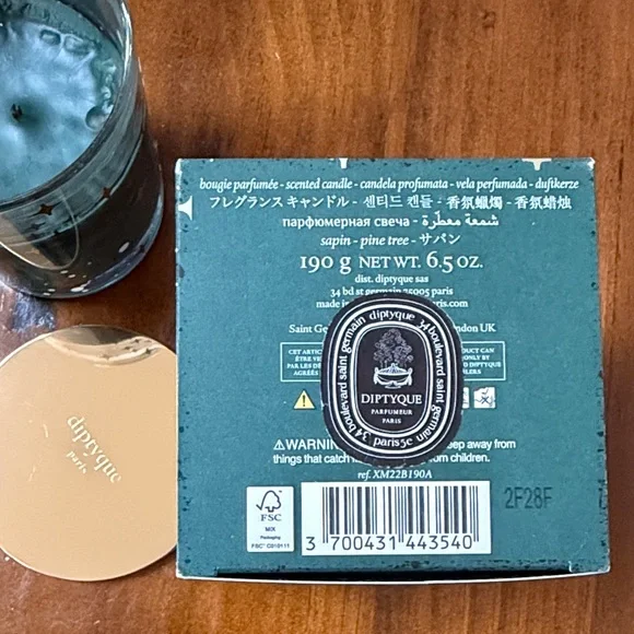 Diptyque Sapin Candle in Original Box (6.5 oz) - Picture 8 of 8